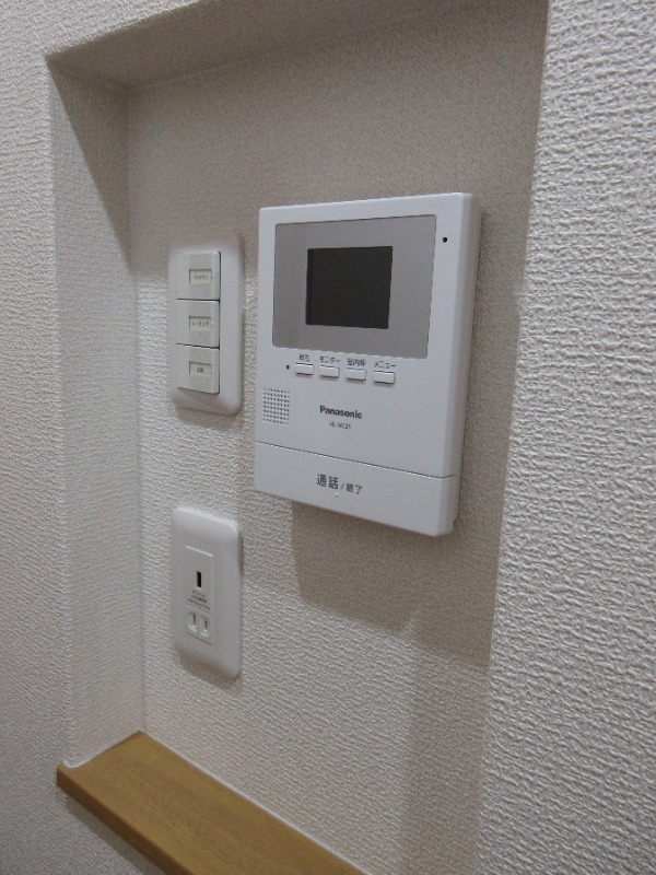 安心のモニターホン付き