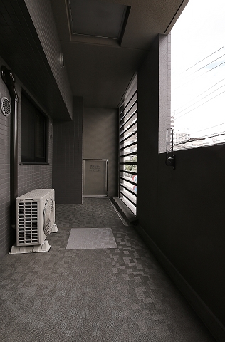 広々としたバルコニーです