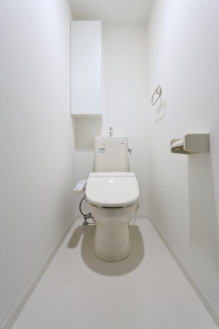 清潔感のあるトイレです