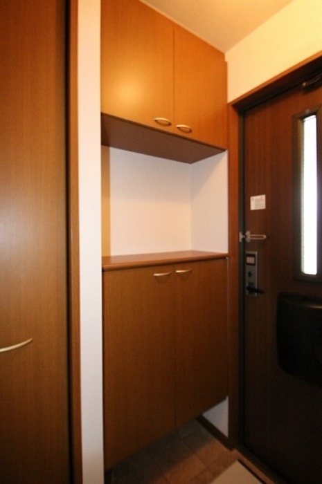 シューズボックスで玄関すっきり