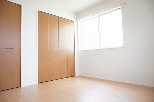 寝室にぴったりの洋室です