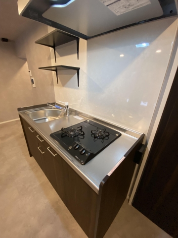 綺麗なキッチンで料理がはかどりますね