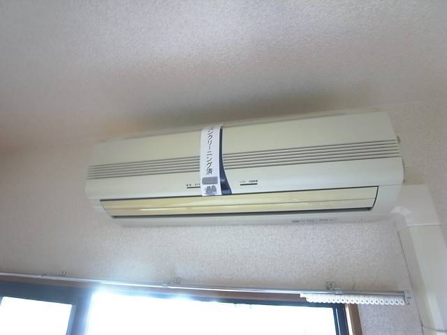 エアコン付きで快適に過ごせます