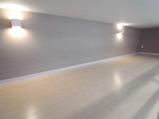 ロフトは寝室や収納など用途は多様です♪