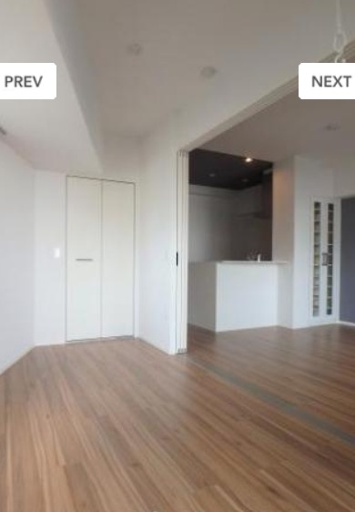 こちらの洋室はベッドルームに最適ですな