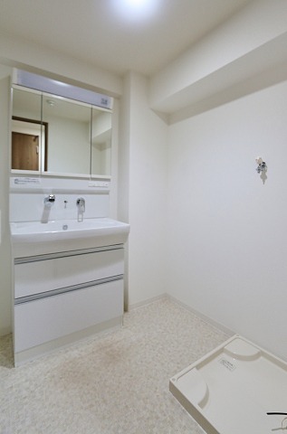 綺麗な三面鏡の鏡です(^^)/