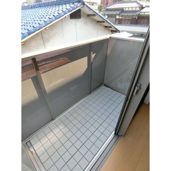 洗濯物はこちらでどうぞ。