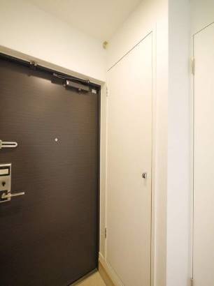 玄関収納もあります。