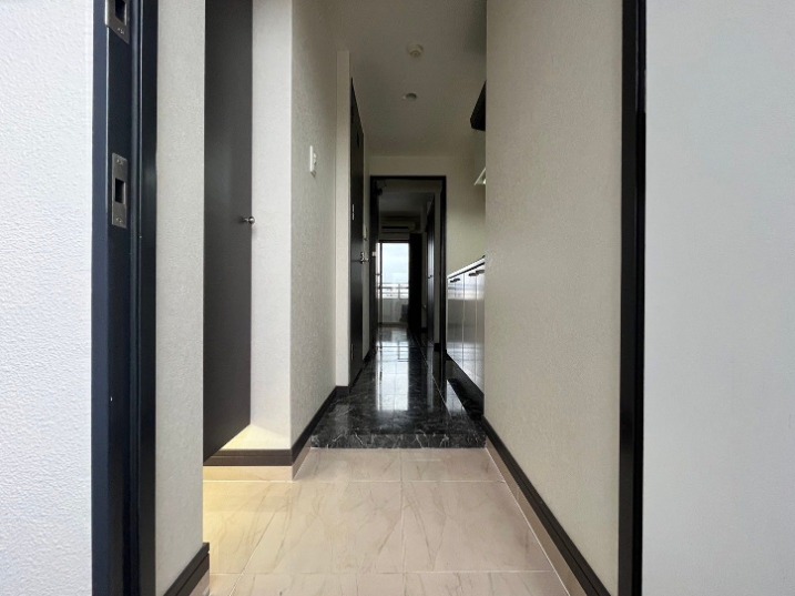 広くてきれいな玄関です