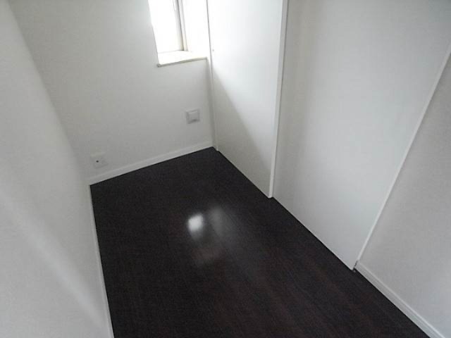 こちらは寝室にいかがでしょうか