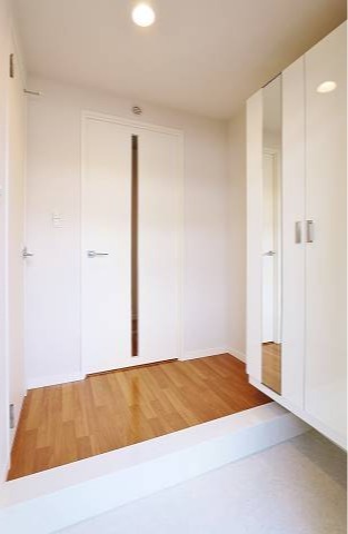 シューズボックス完備。