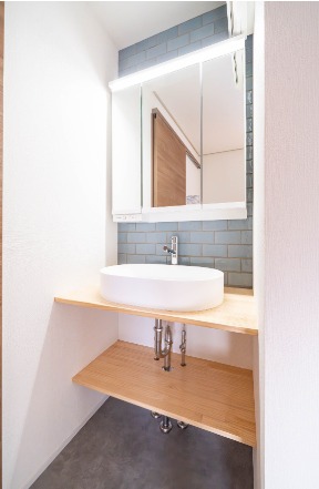 おしゃれな洗面台ですね