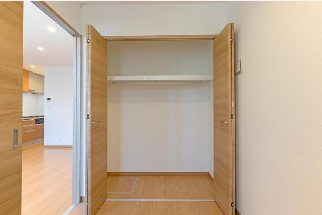 服が多い方でも安心のクローゼットですね