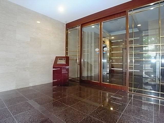 オートロック付きで安心です