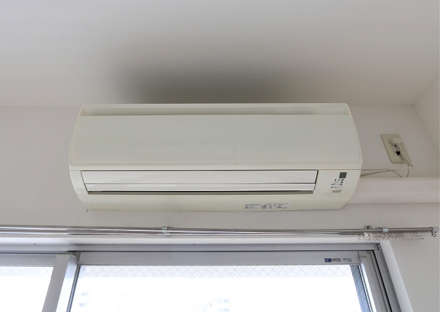 エアコン付きで一年中快適に過ごせます