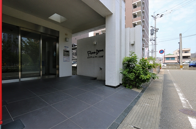 オシャレなエントランスです