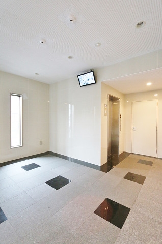 オシャレなエントランスですね