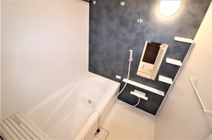 オシャレなバスルームです