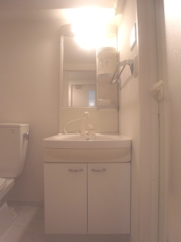 朝の身支度はこちらですね