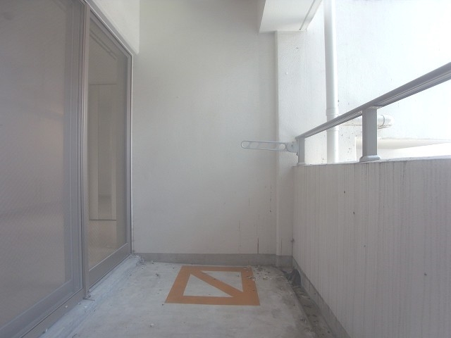 洗濯物はこちらへどうぞ