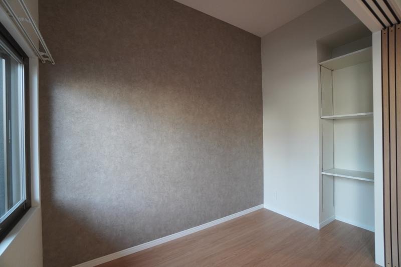 寝室にぴったりの洋室です