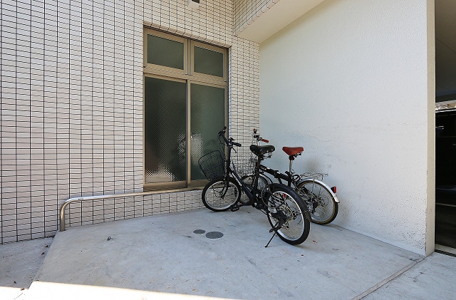 自転車もしっかりととめれます