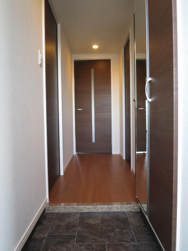 広々とした玄関です