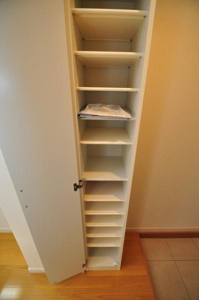 玄関収納もばっちりです