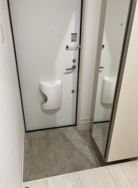 玄関はこんな感じです