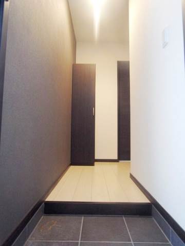 開放的な玄関となっています