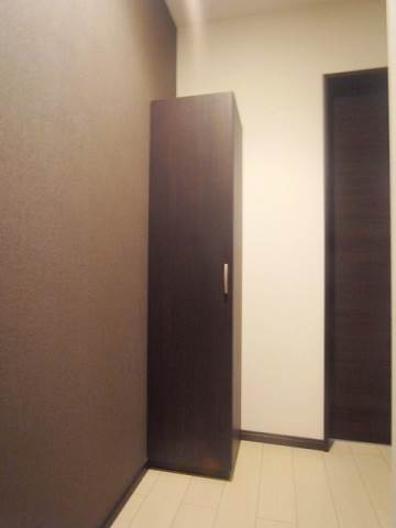 目の前には下駄箱完備です