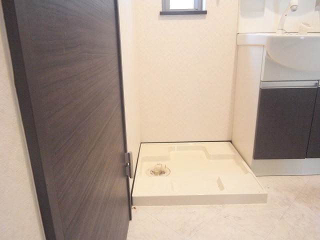 室内洗濯機完備です