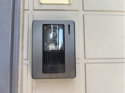 女性の方も安心のモニターホンです