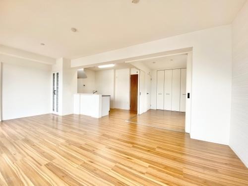 15畳ある広いリビングは家族団欒が楽しめます！