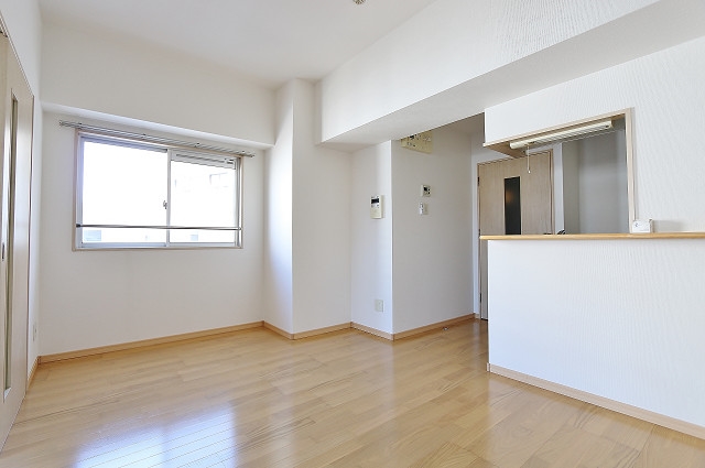 カウンターキッチンがお洒落ですね