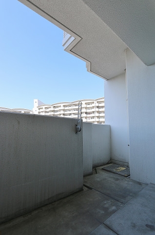 日当たり良好なので洗濯物もよく乾きそうですね