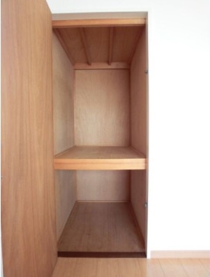 お洋服が多い方でも安心の収納力