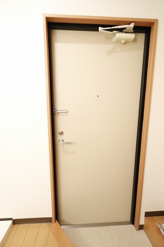 荷物があっても窮屈感を感じませんね