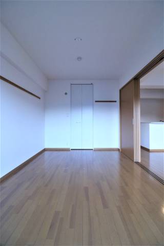 寝室にいかがでしょうか。