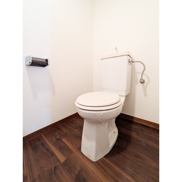 清潔感のあるトイレです