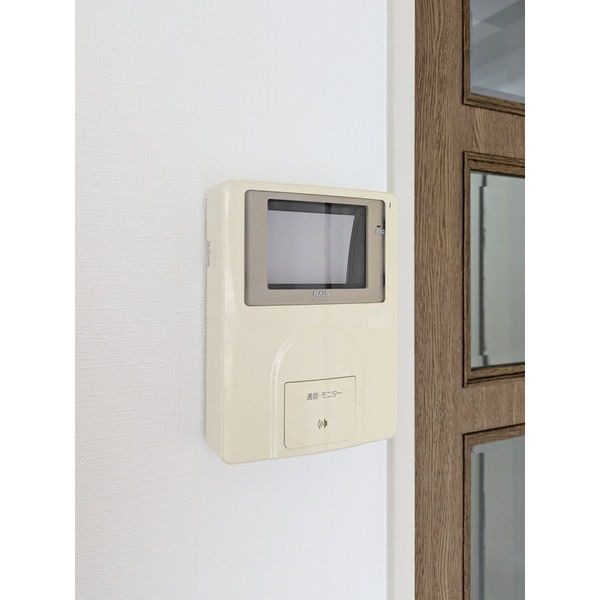 TVモニター付きインターホンで安心です