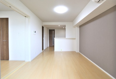 ゆったり過ごせそうなリビングですね