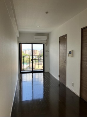 シックなデザインが特徴的です