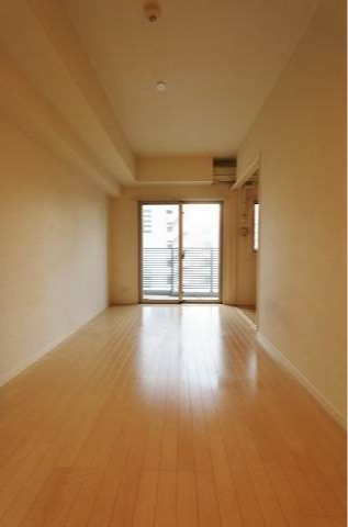 こちらは寝室にいかがでしょうか