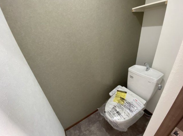 清潔感のあるトイレですね