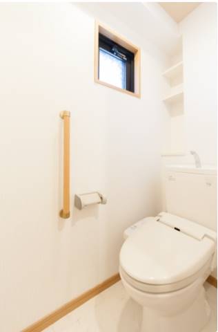 ウォシュレット完備。