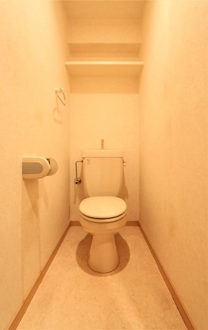 収納棚付きです