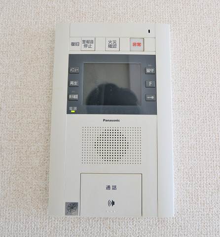 モニタ付きで来客時も安心です