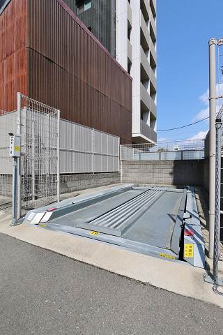 敷地内駐車場完備