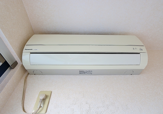 エアコン付きで一年中快適に過ごせます